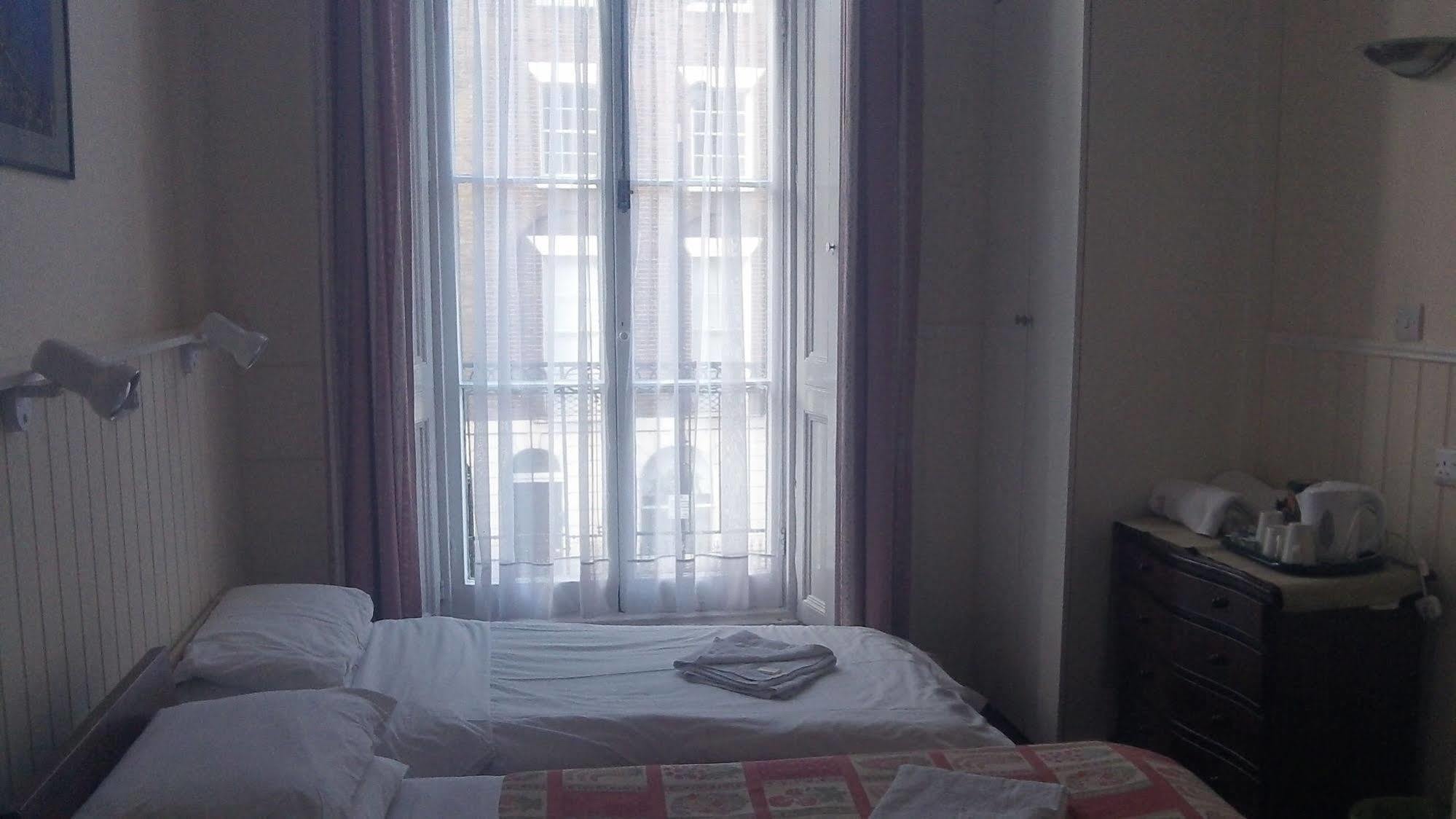 Lynton 3* Londres